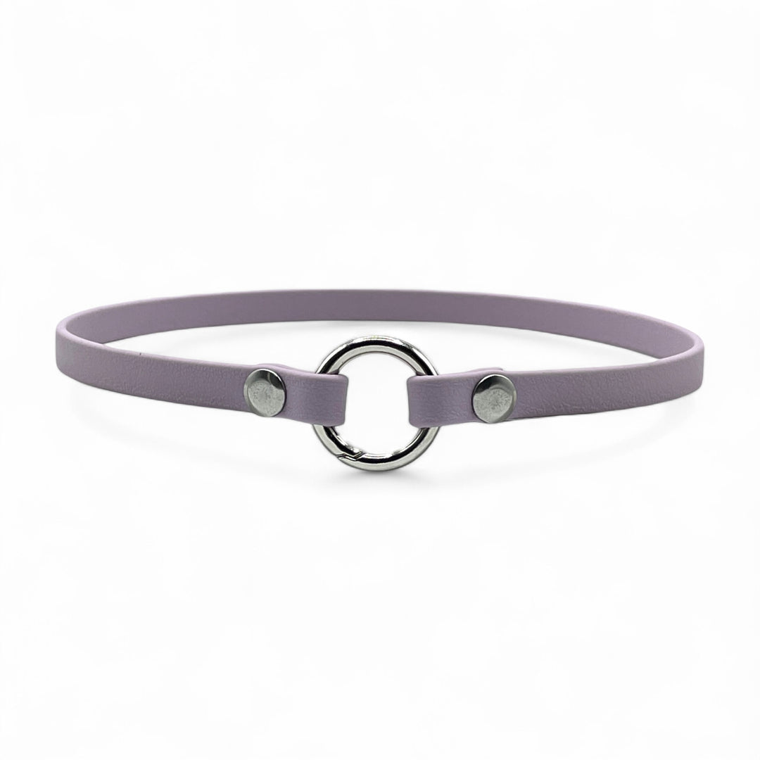 leichtes, schmales Hundehalsband, ideal für Hundemarken, handgefertigt aus robustem Biothane in Flieder